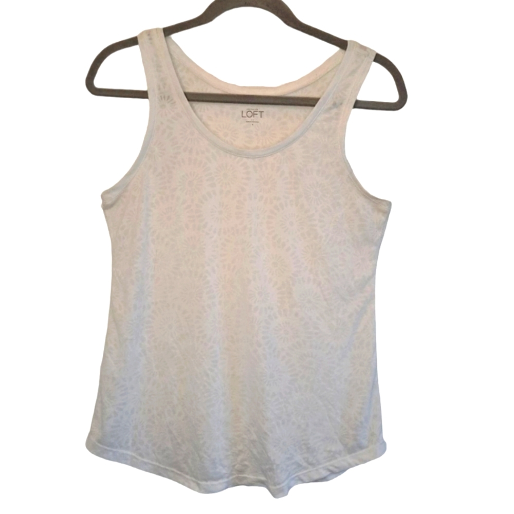 Loft White Lighweight Floral Feminine Tank Top Size Small